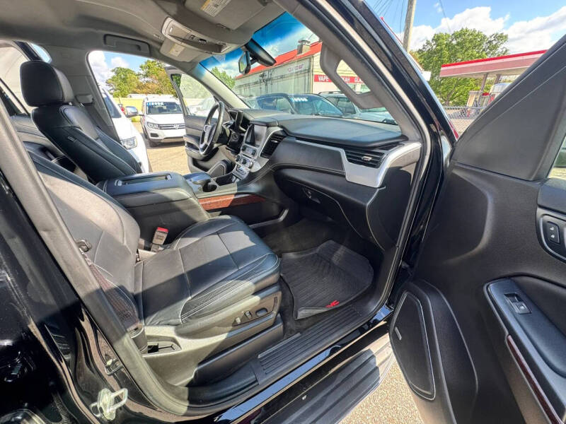 2017 GMC Yukon SLE