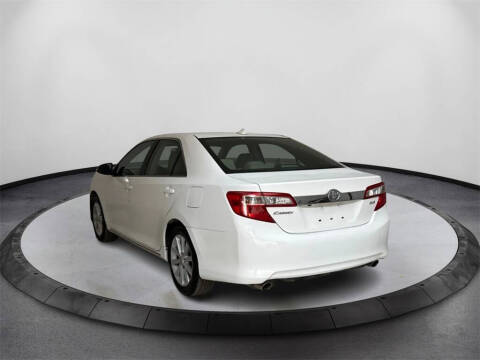2014 Toyota Camry XLE V6