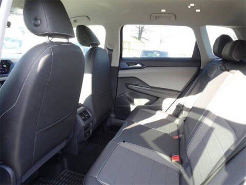 2024 Volkswagen Taos SE 4Motion