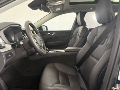 2025 Volvo XC60 B5 Plus Dark Theme