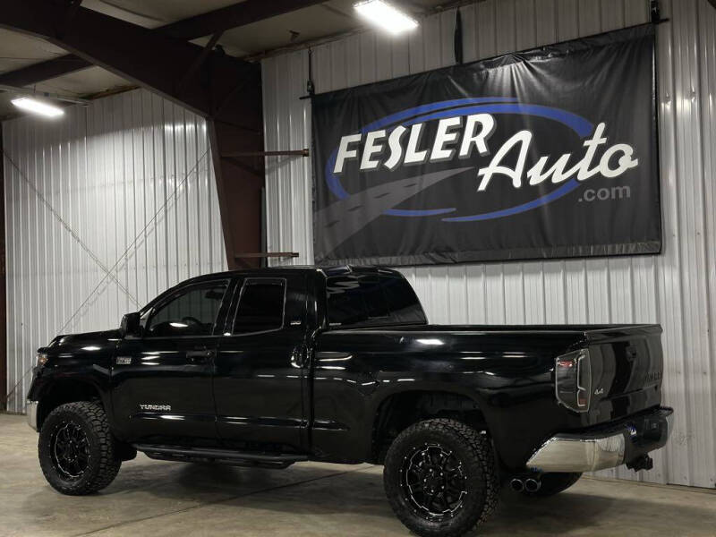 2017 Toyota Tundra SR5