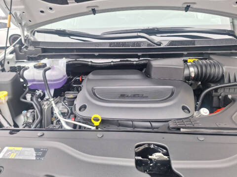 2026 Chrysler Voyager LX