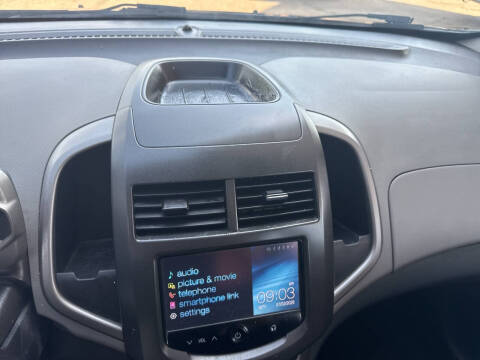 2015 Chevrolet Sonic LT Auto