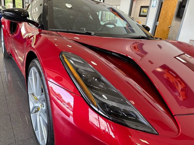 2025 Lotus Emira 24