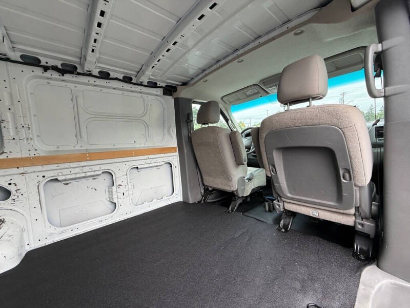 2013 Nissan NV 1500 SV