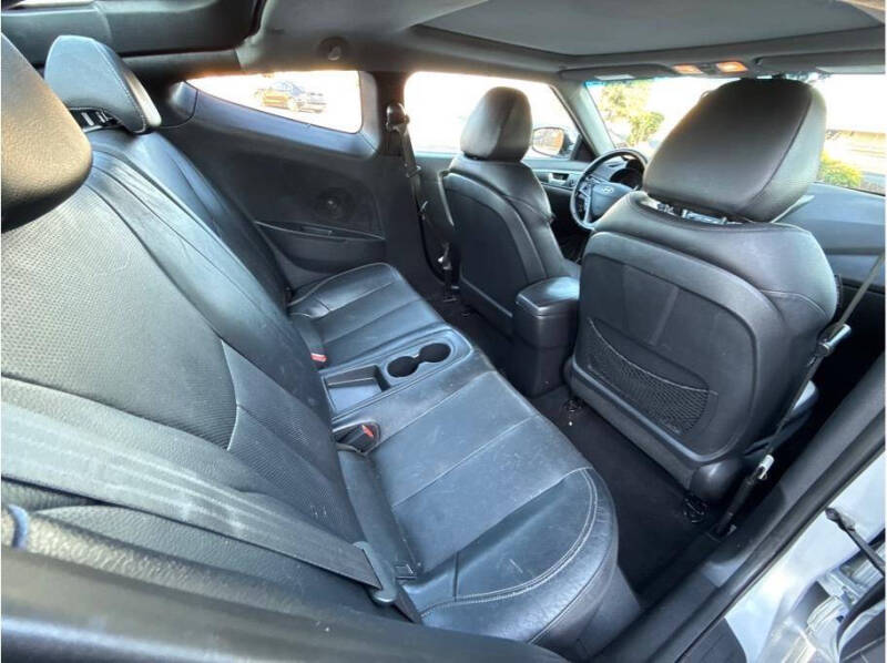 2015 Hyundai Veloster