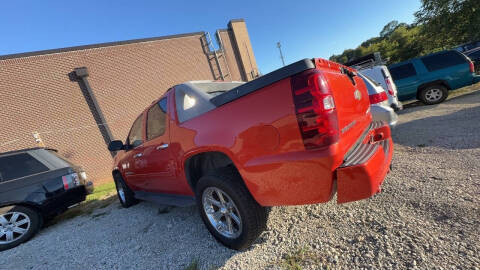 2011 Chevrolet Avalanche LT