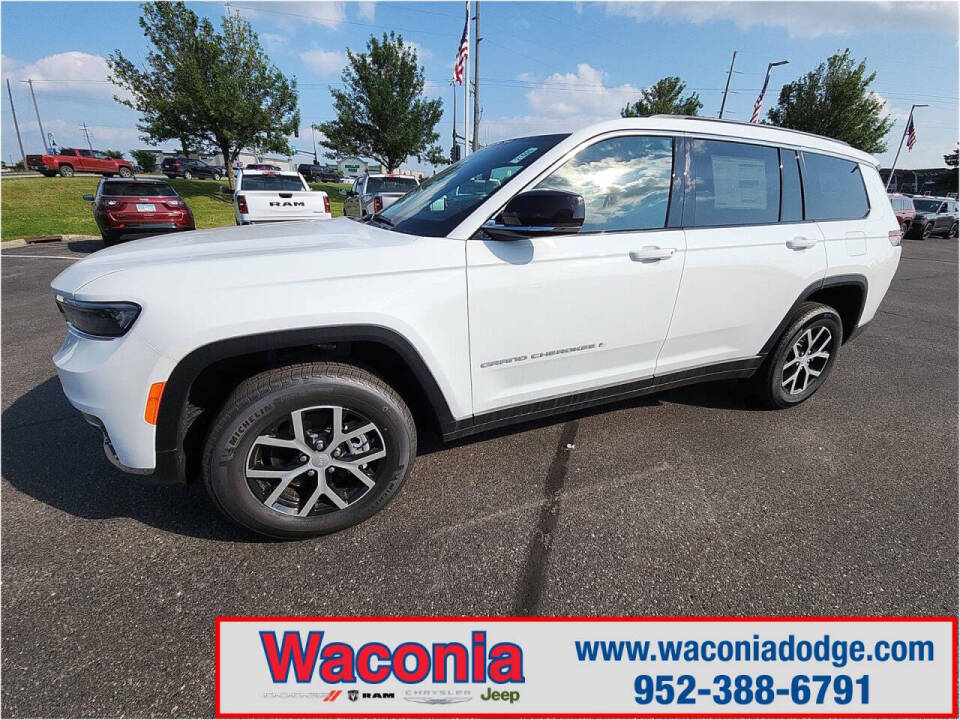 2024 Jeep Grand Cherokee L for sale at Victoria Auto Sales in Victoria, MN