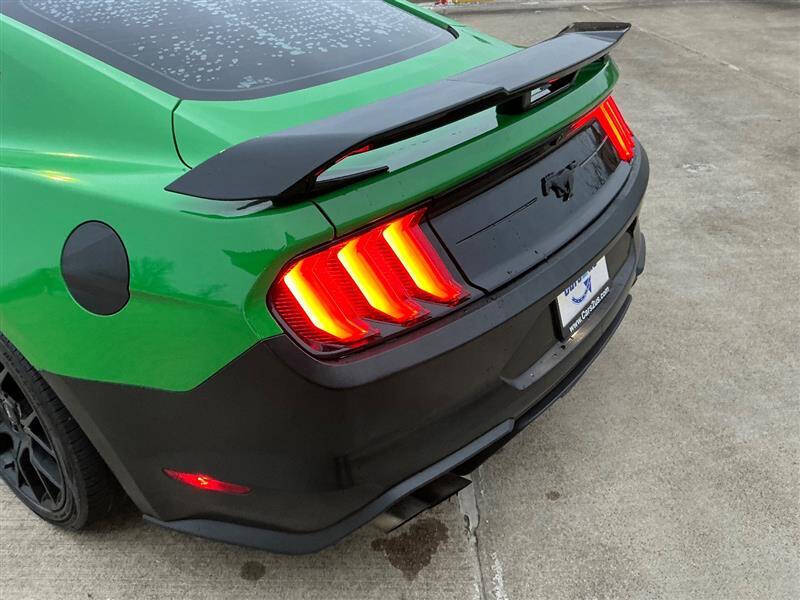 2019 Ford Mustang EcoBoost