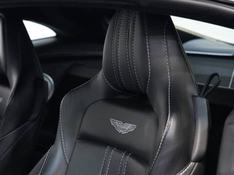 2020 Aston Martin Vantage