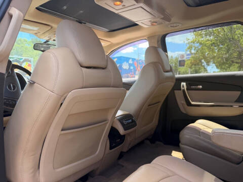 2011 GMC Acadia Denali