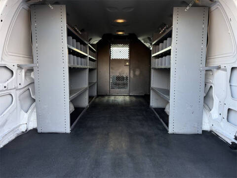 2014 Ford E-Series E-350 SD