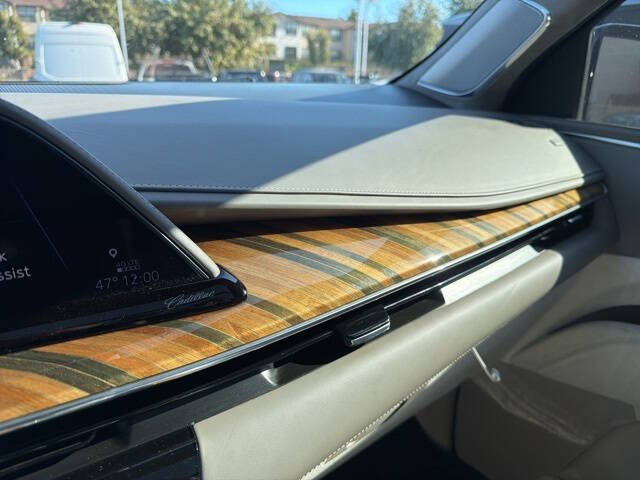 2021 Cadillac Escalade Sport Platinum