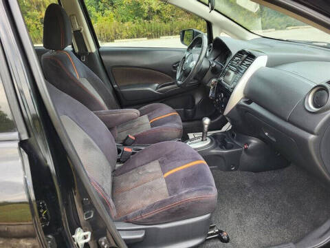 2017 Nissan Versa Note SR