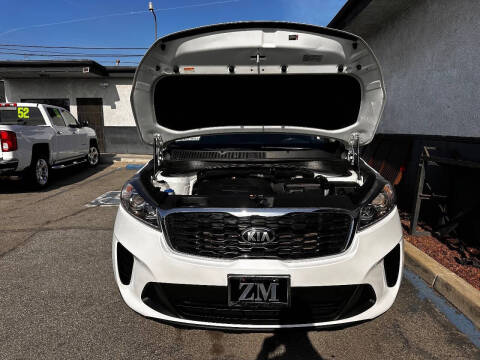 2019 Kia Sorento S V6