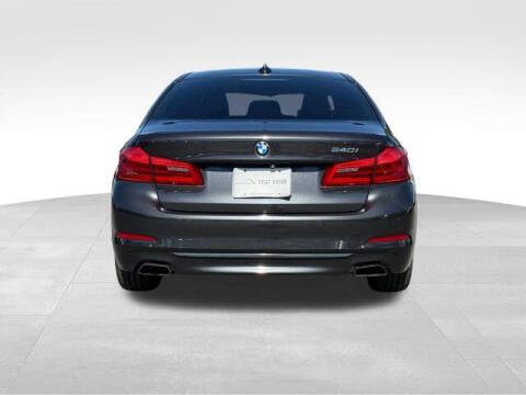 2019 BMW 5 Series 540i