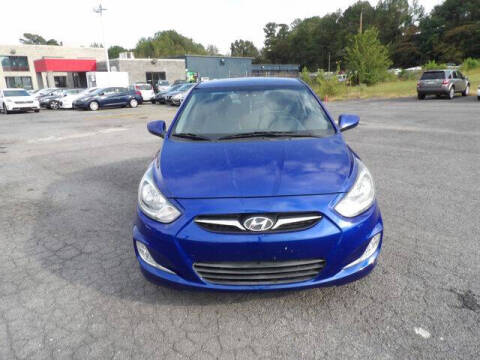 2012 Hyundai Accent GLS