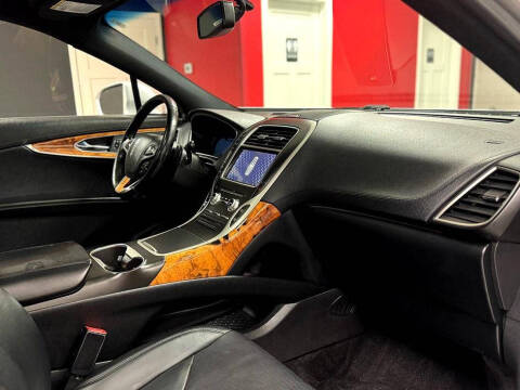 2017 Lincoln MKX Reserve