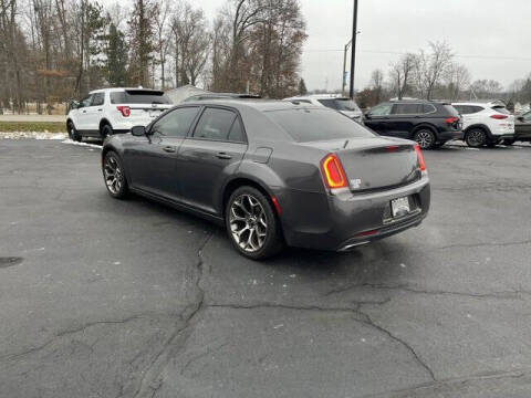 2016 Chrysler 300