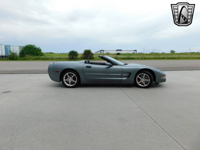 2004 Chevrolet Corvette