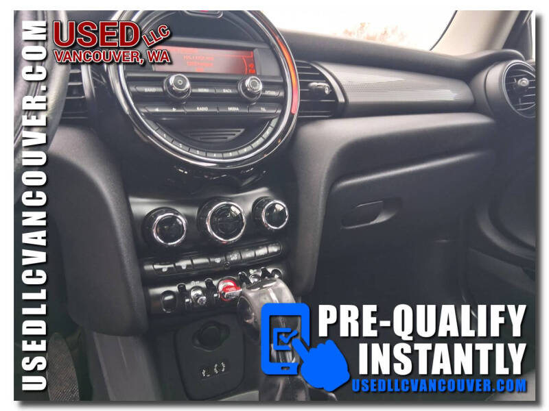 2015 MINI Hardtop 2 Door Cooper