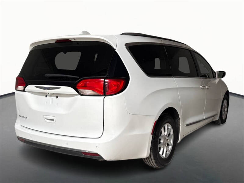 2020 Chrysler Pacifica Touring L