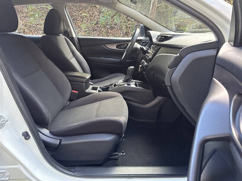 2017 Nissan Rogue Sport S