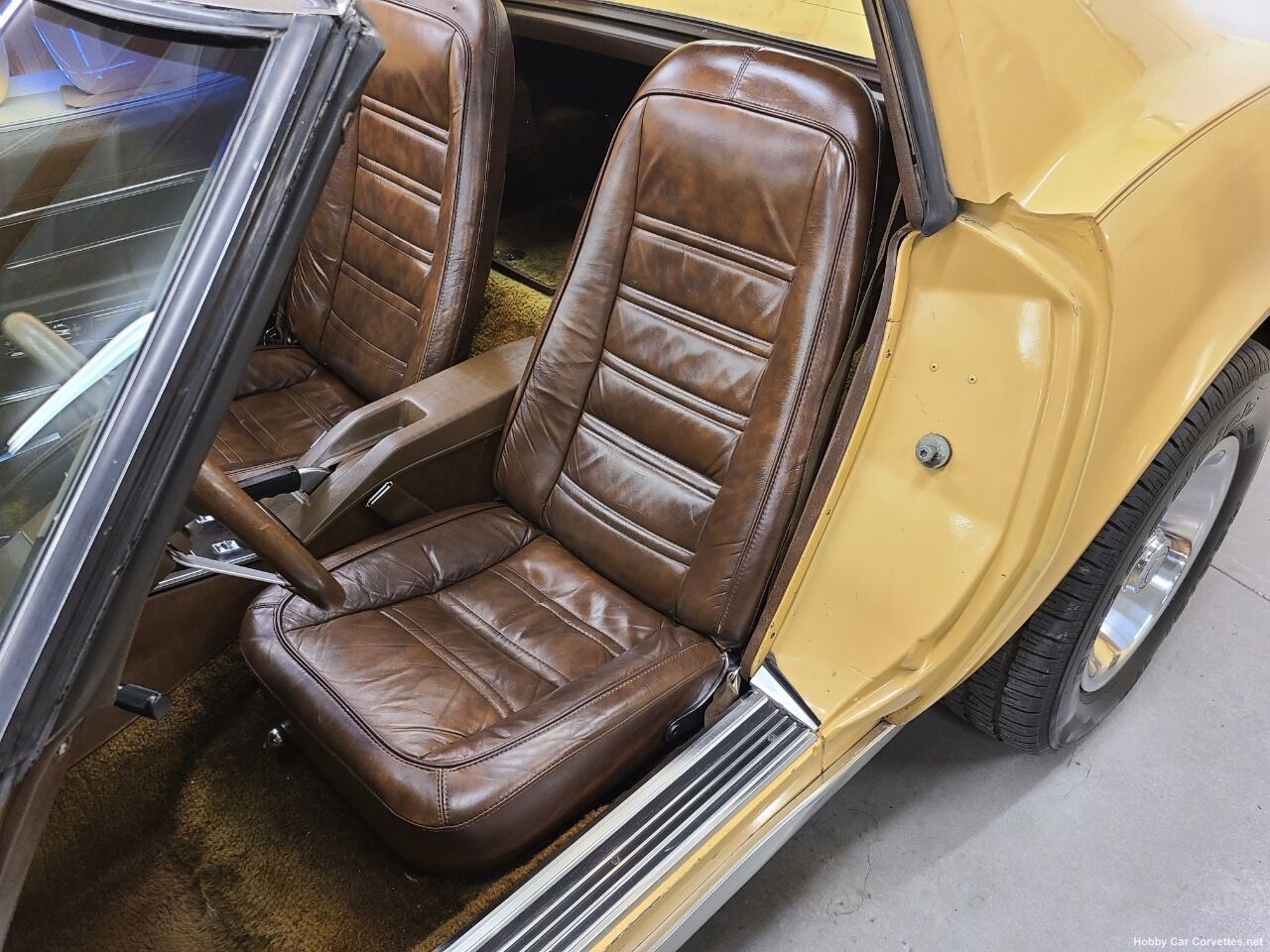 1977 Chevrolet Corvette 48