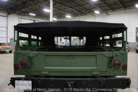 2001 AM General Hummer