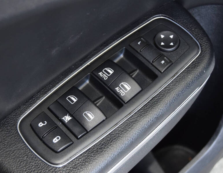 2014 Dodge Charger SRT8 Super Bee