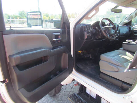 2020 Chevrolet Silverado 5500HD