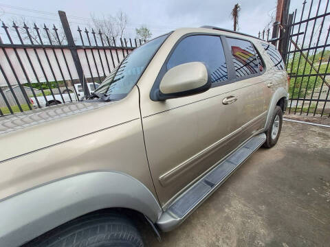2002 Toyota Sequoia SR5