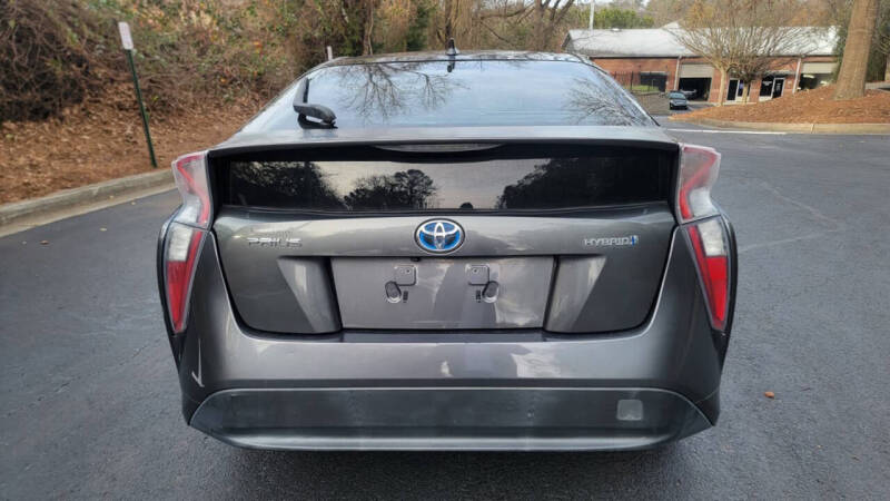 2016 Toyota Prius Three