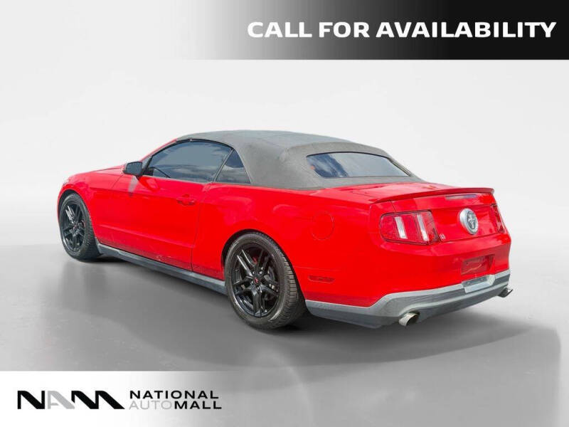 2012 Ford Mustang V6