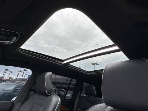 2022 Jeep Grand Cherokee Summit Reserve 4xe