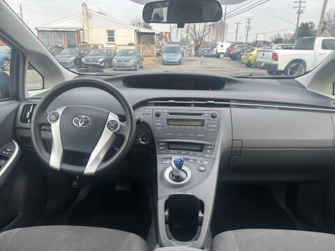 2011 Toyota Prius Two