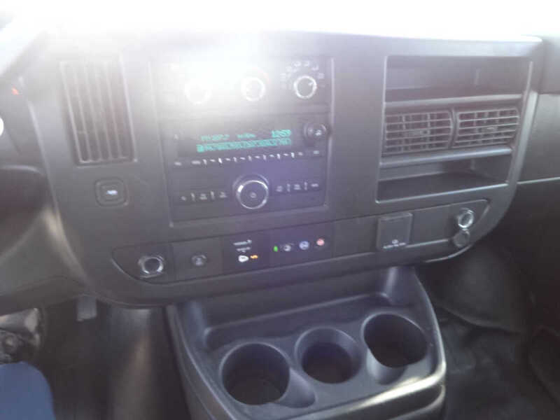 2022 Chevrolet Express 2500