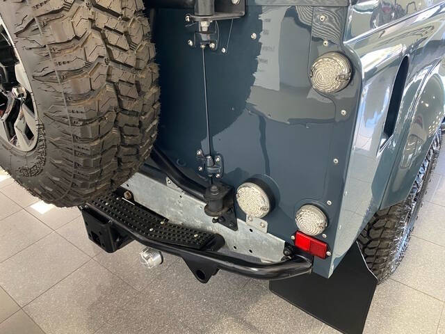 1997 Land Rover Defender 19