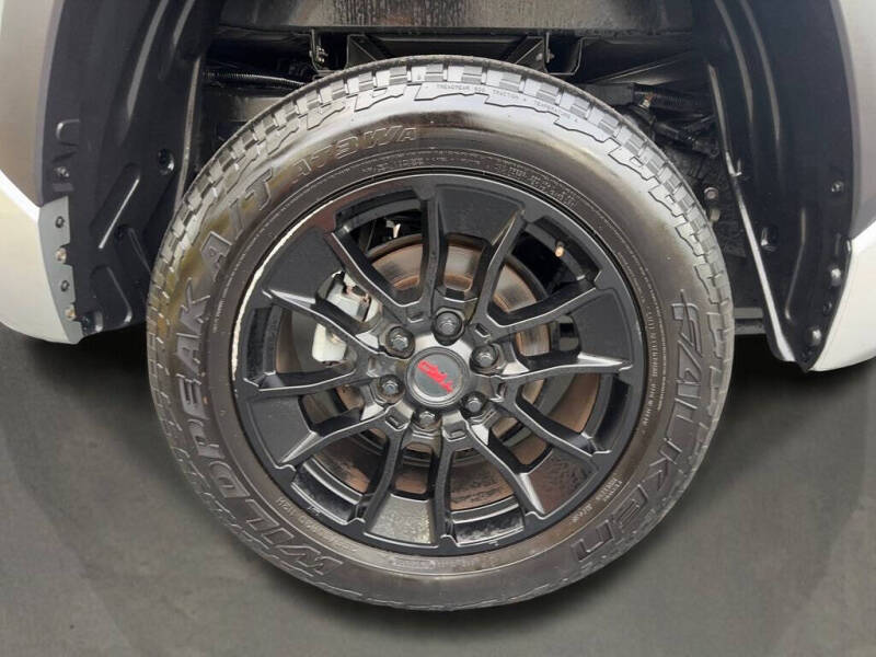 2022 Toyota Tundra SR5