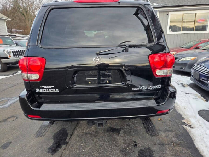 2007 Toyota Sequoia SR5