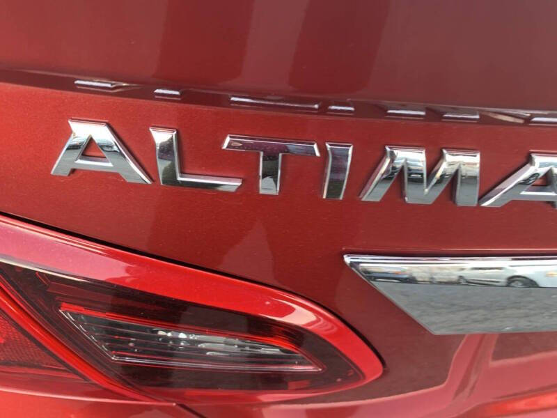 2017 Nissan Altima 2.5 SR