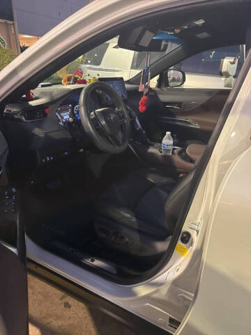 2021 Toyota Venza XLE