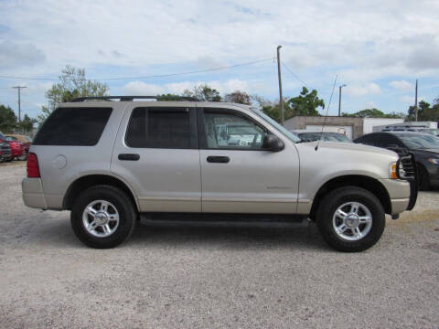2004 Ford Explorer XLT