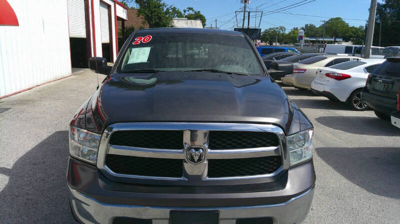 2020 RAM 1500 Classic SLT