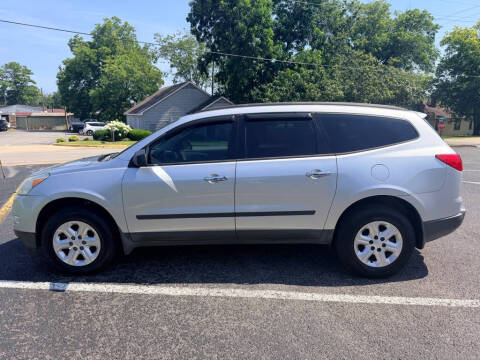2011 Chevrolet Traverse LS