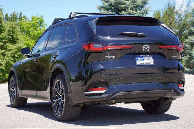 2025 Mazda CX-70 Plug-in Hybrid Premium