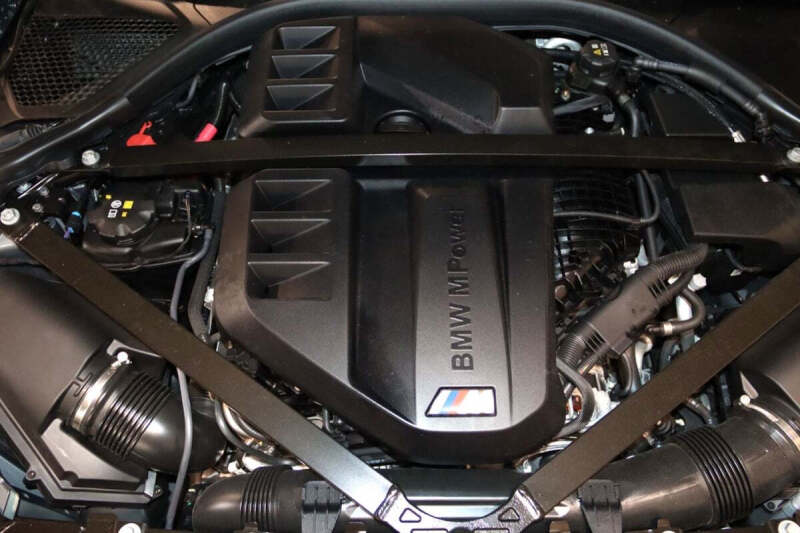 2025 BMW M2