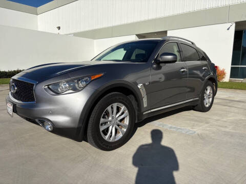 2017 Infiniti QX70
