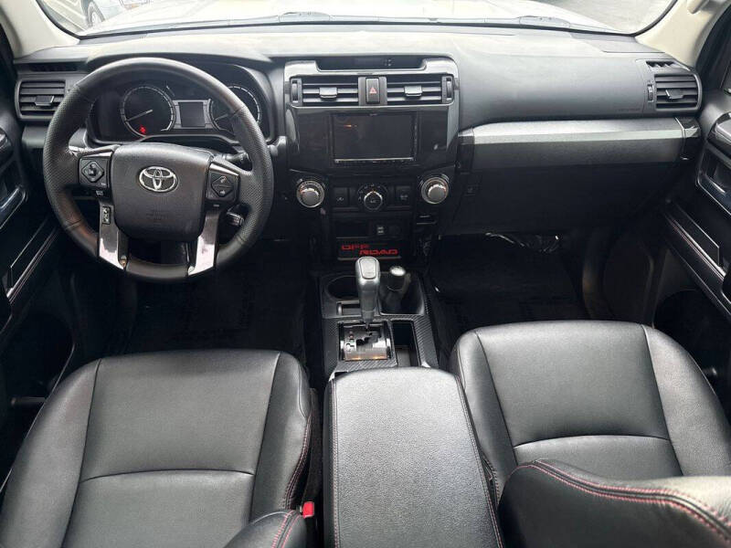 2018 Toyota 4Runner TRD Off-Road Premium