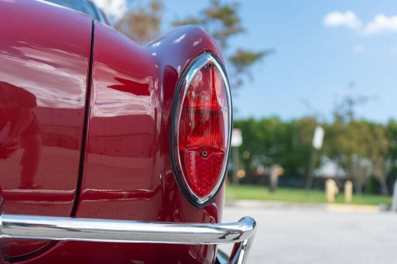 1968 Volkswagen Karmann Ghia
